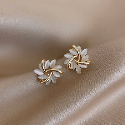 Opal Cat-Eye Flower Earrings