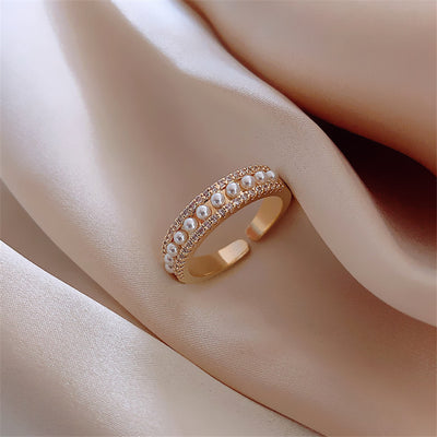 Micro-Pavé Adjustable Ring