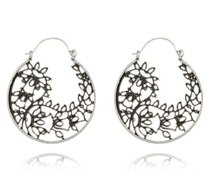 Bijoux Floral Cut Earrings