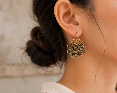 Vintage Openwork Flower Earrings